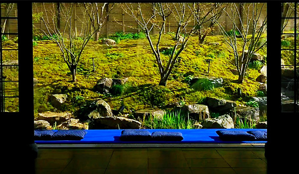 浙江杭州 ? 風(fēng)月東方 ? 法相 ? FROMHER